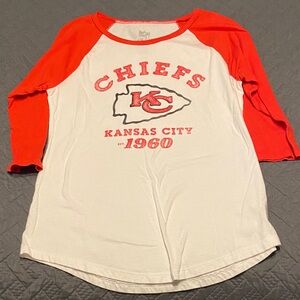 Kansas City Chiefs NFL Apparel 3/4 Sleeve Shirt - size M